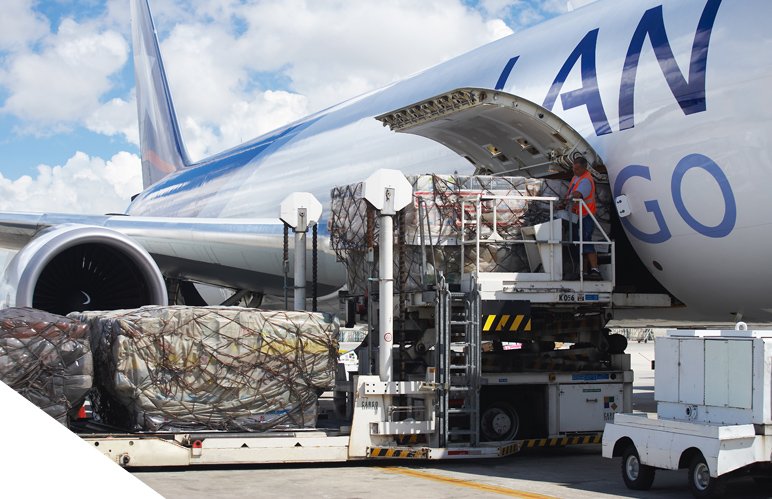 LATAM Cargo aumenta oferta de vuelos en Colombia
